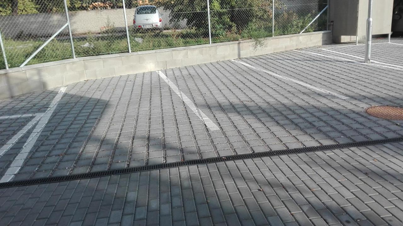 Apartment Brno Centrum With Private Parking Eksteriør billede